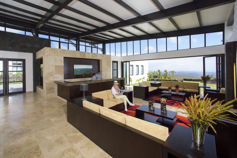 Pikaia Lodge Santa Cruz Island Екстериор снимка